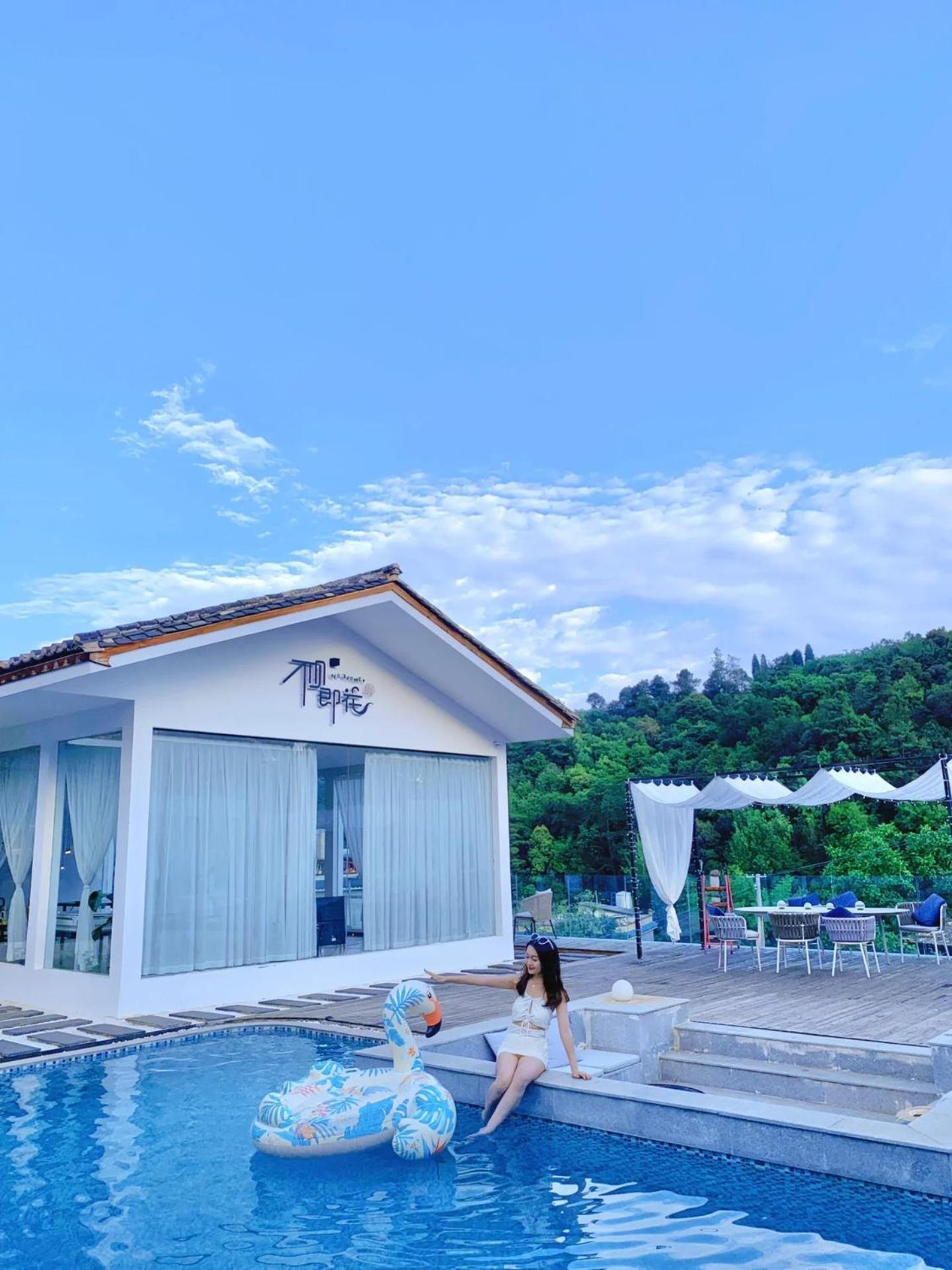 No Flowers Boutique Hostel คุนหมิง ภายนอก รูปภาพ