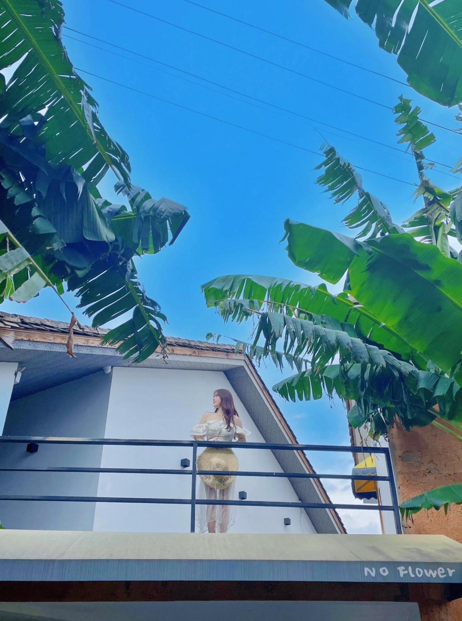 No Flowers Boutique Hostel คุนหมิง ภายนอก รูปภาพ